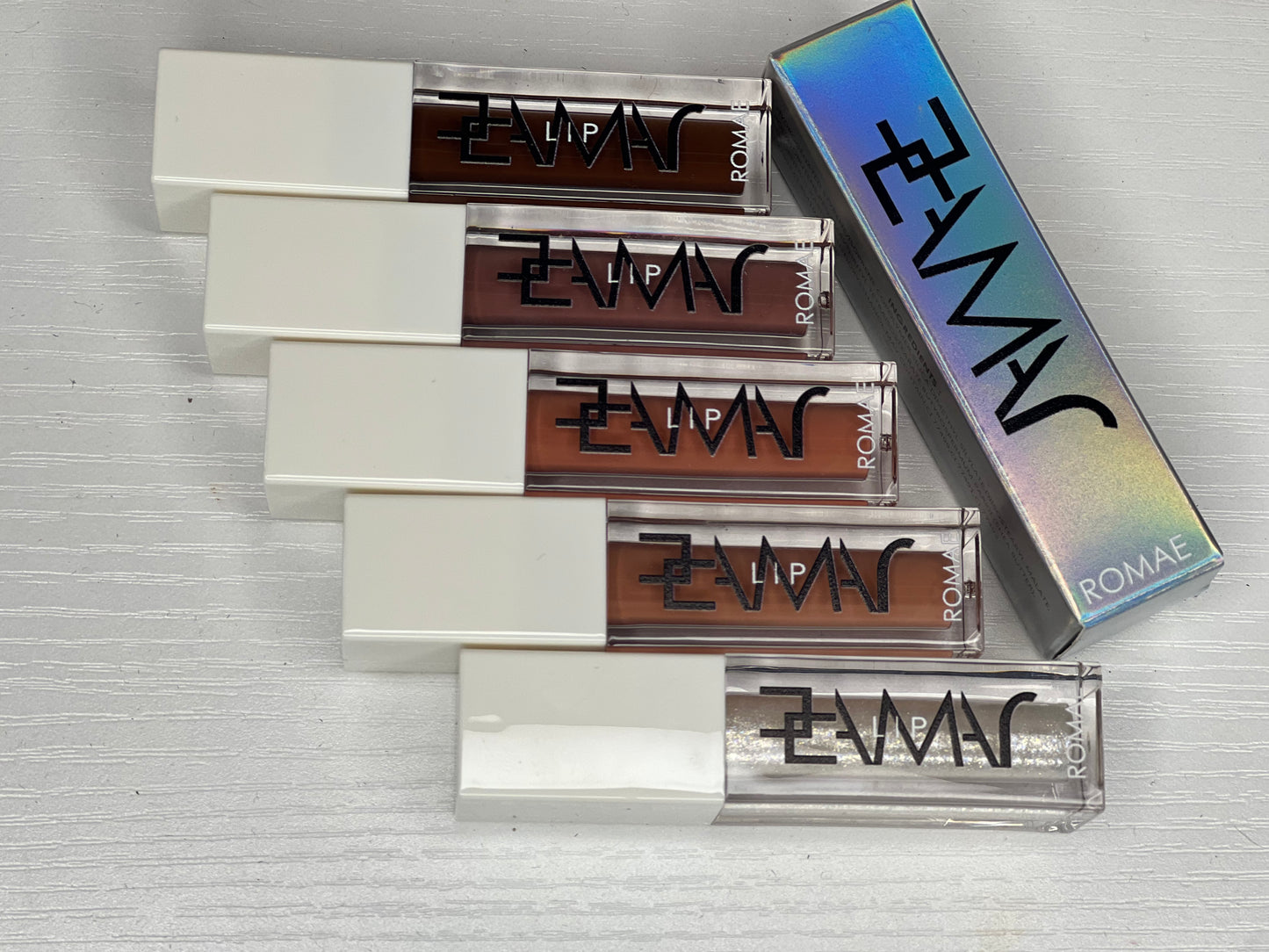 Lip Gloss by Eamar