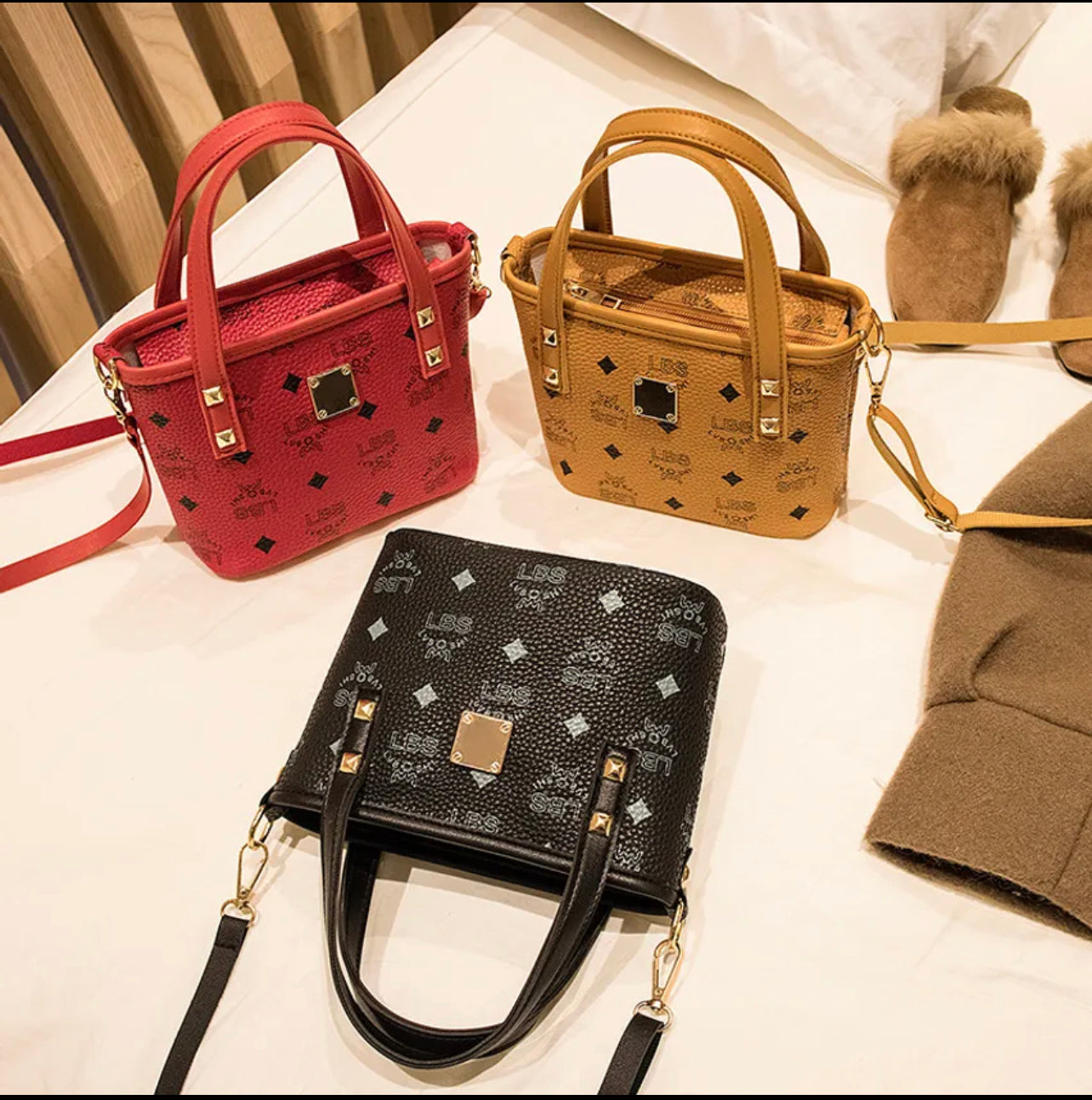 Lbs purses