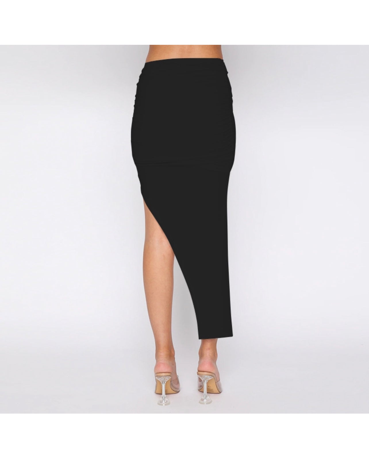 Skirt with slit