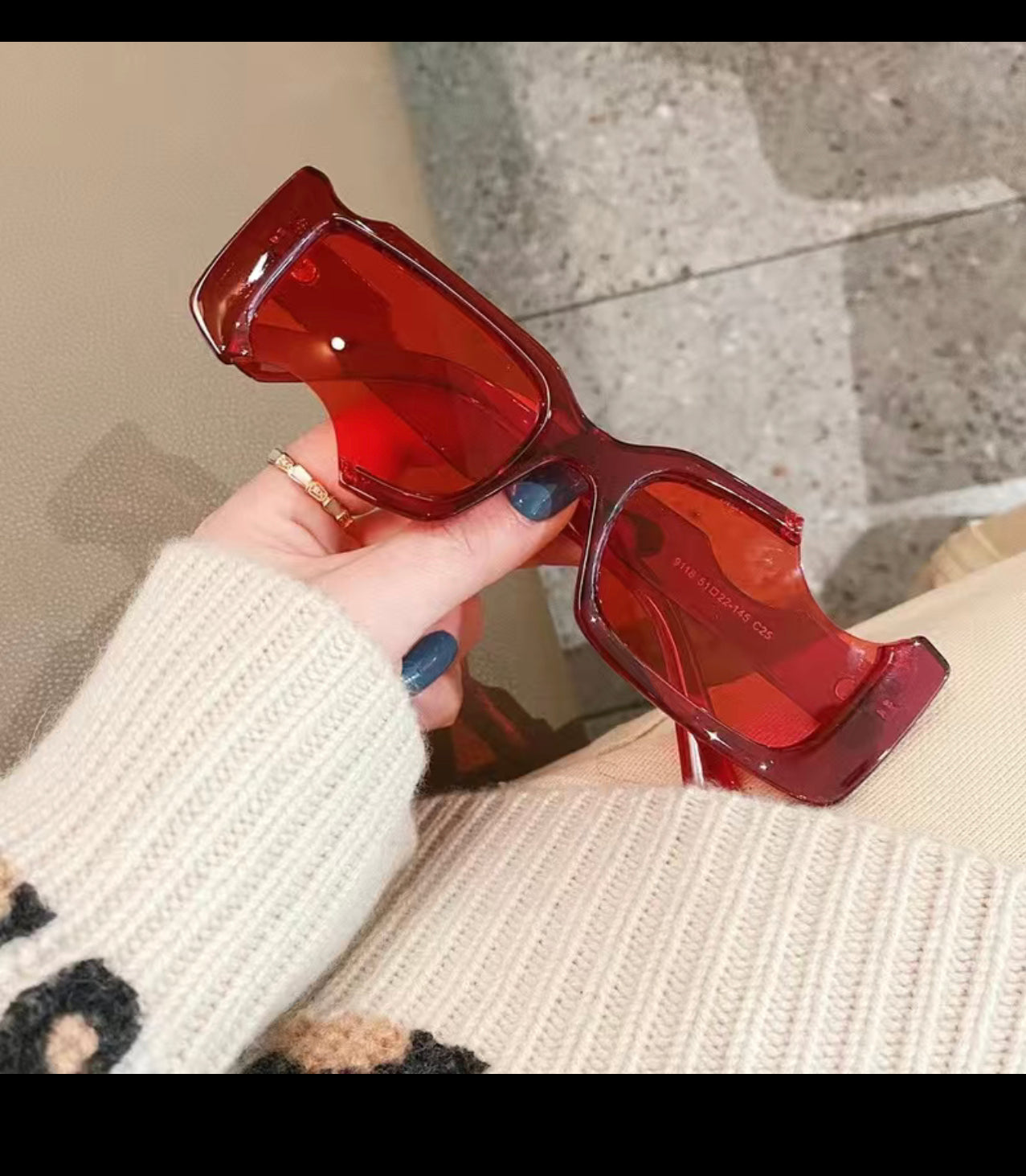Glasses bitten