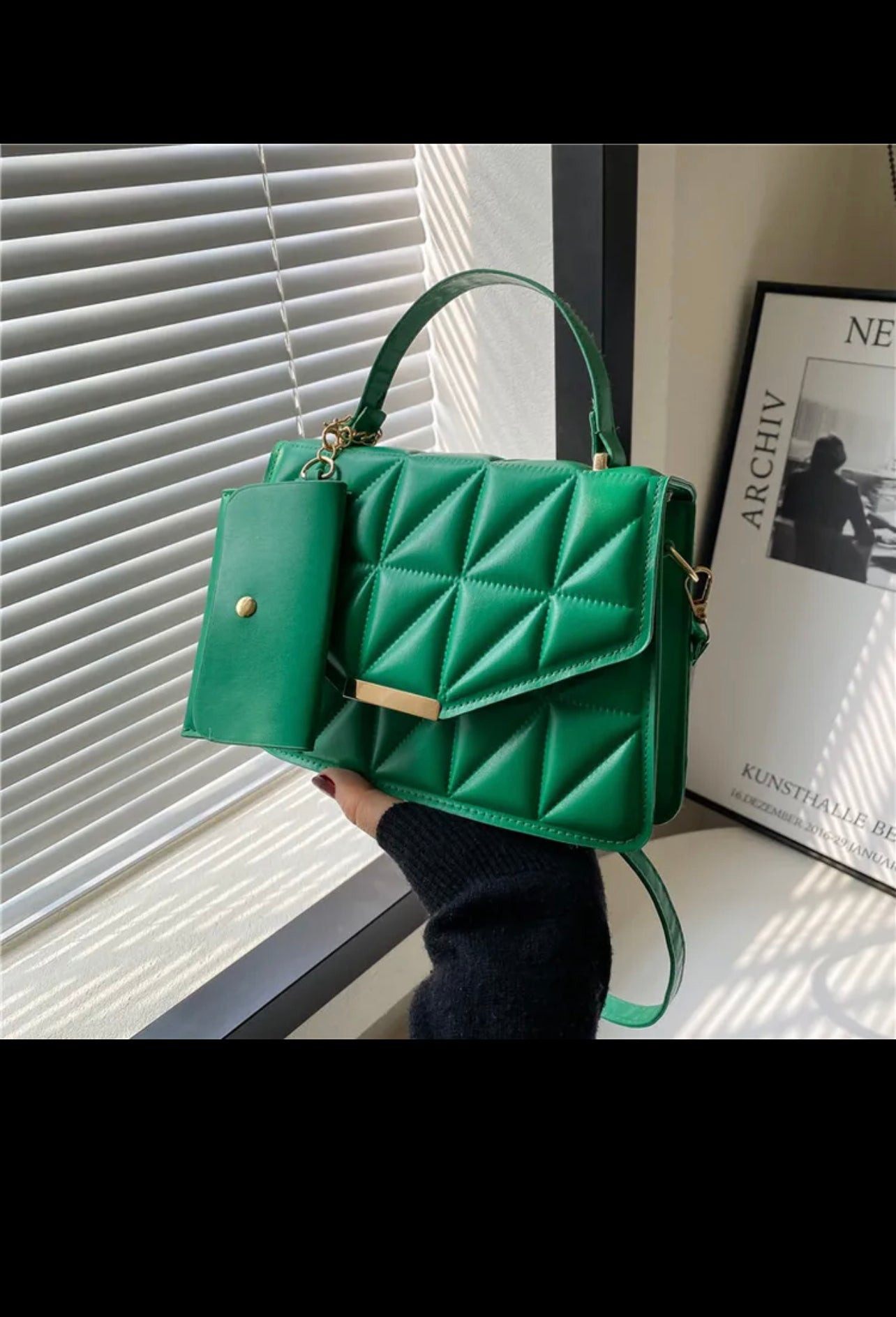 Triangle tip bag