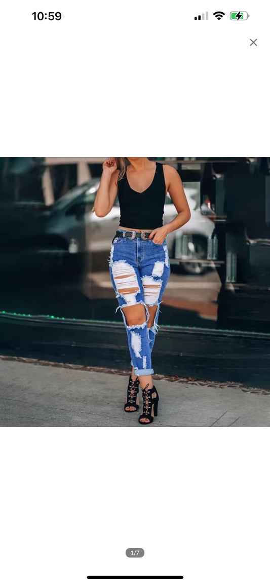 Ripped jeans with cuffs