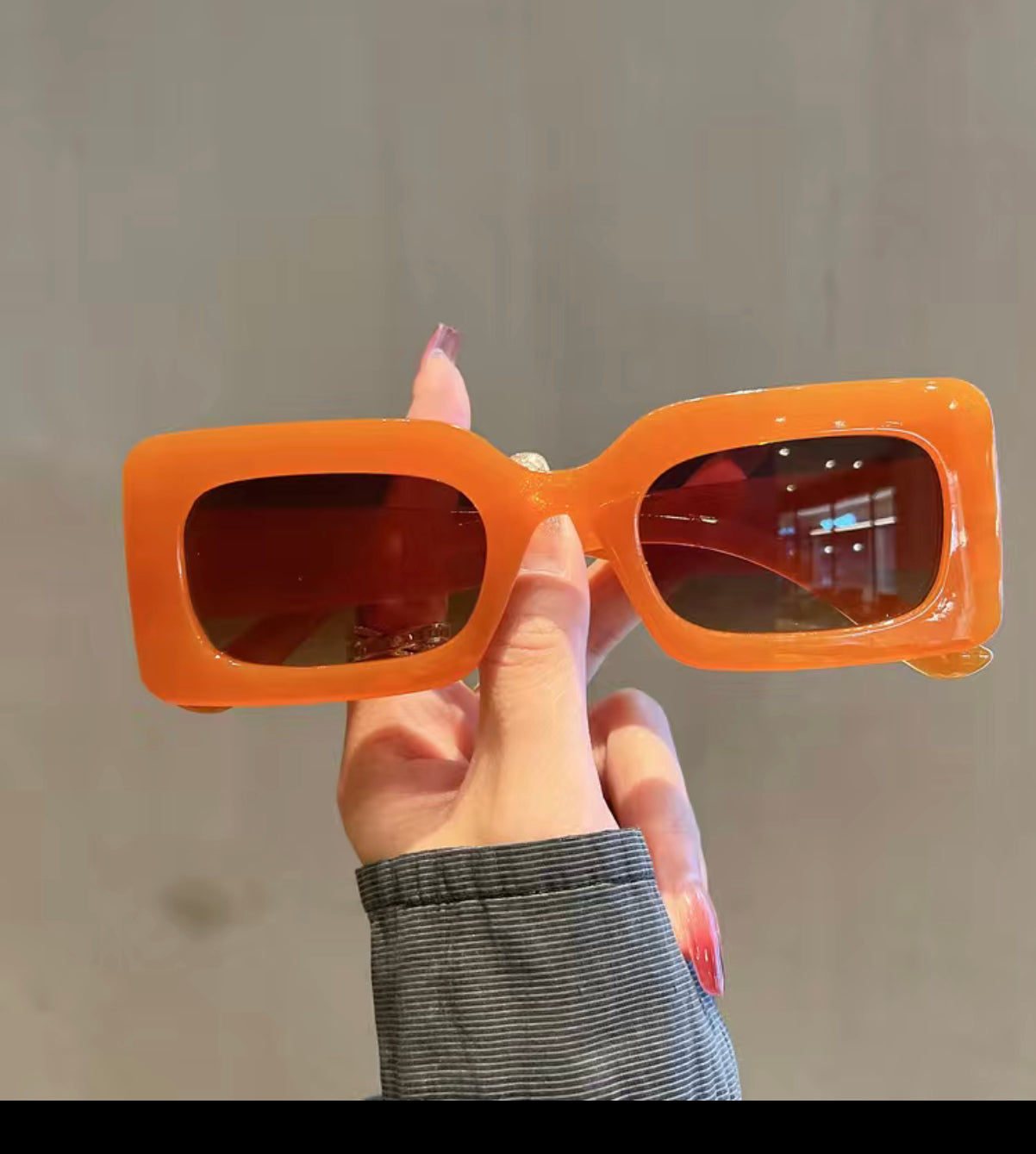 Gel capsules glasses